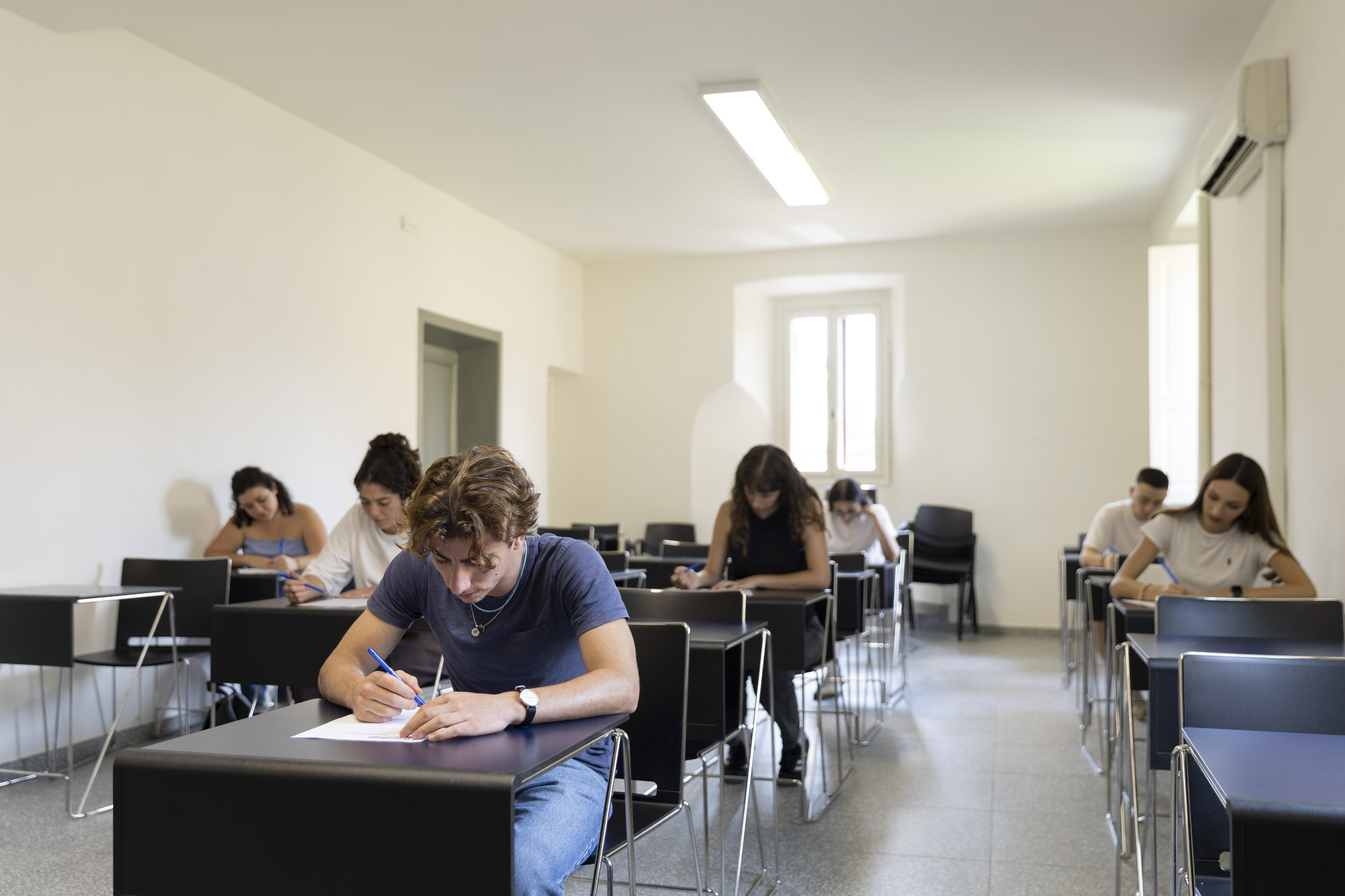 Studenti long-term durante un esame